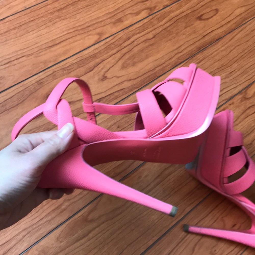 $370